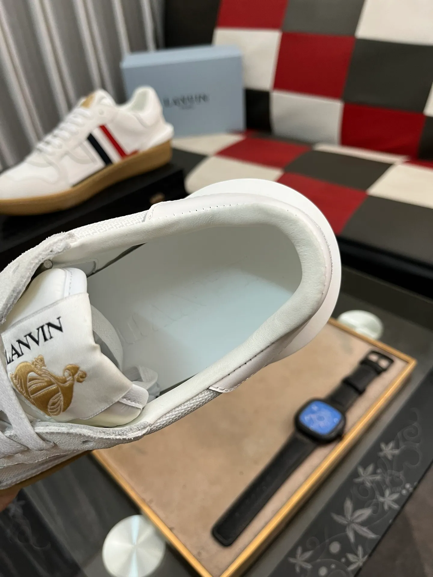 Men's men's shoes 💰540⌚️⌚️❗️Lanvin# Lanvin spring and summer series new colors latest lace up fashion casual forrest shoes running shoes ~ bumpr high quality couple series‼ ️ The latest trendy products of the season 🌈Many bloggers have started buying original models and custom-made them. The uppers are made of nubuck leather. They are very versatile, fashionable and casual, and are comfortable on the feet. Recommended for personal use! The original molded rubber backing with clear logo is wear-resistant. Standard code for couples: female code 35~40, male code 38-45